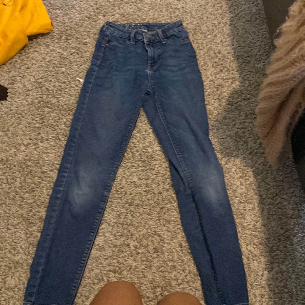 these are walmart jeans but they are really good jeans and super small